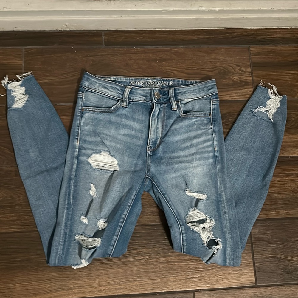 American Eagle crop jeans